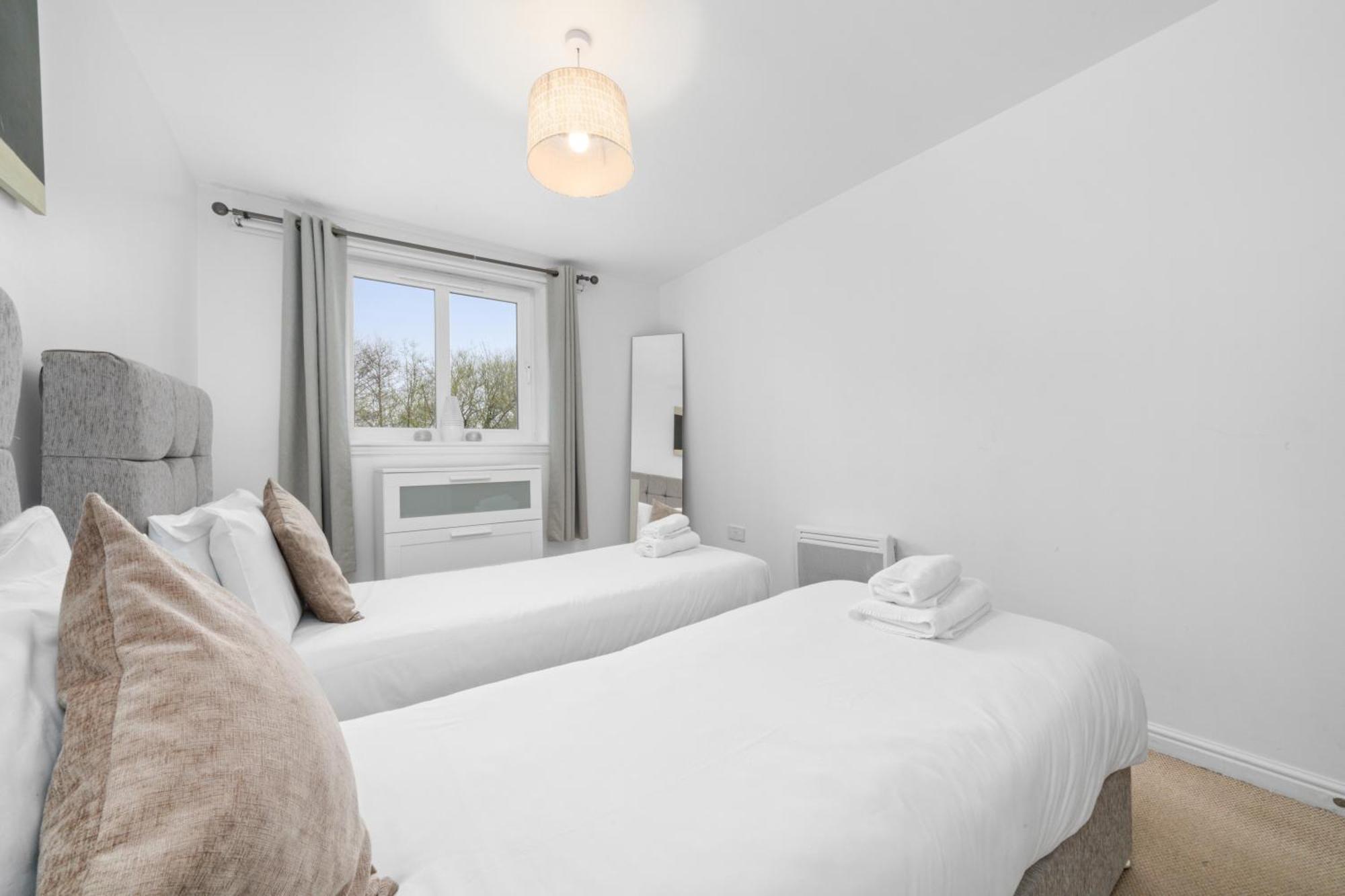 Saughton Suite With Views Of Water Of Leith EDI Eksteriør billede
